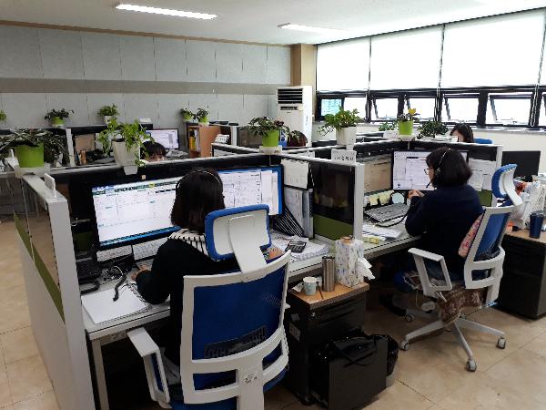 190508_(주거복지처)_콜센터와_기동반_연계시스템을_통한_고객만족_제고_노력_(1).jpg 이미지