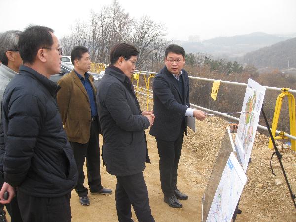 191209_(검단사업단)_신동근_국회의원_검단_방문_(1).jpg 이미지
