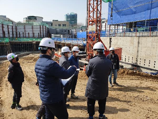 iH_해빙기_대비_특별안전점검_사진(건축현장).jpg 이미지