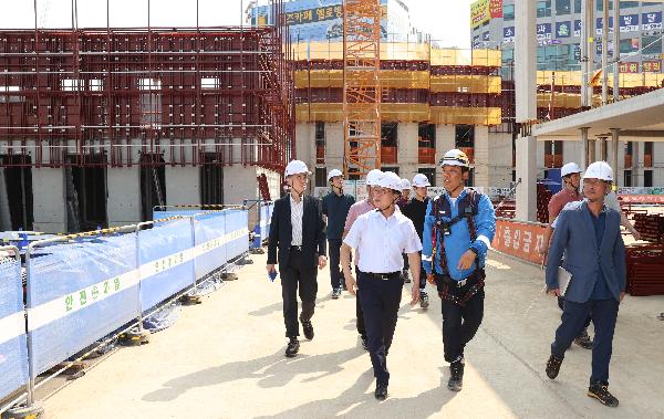 혹서기_건설현장_안전점검_사진(2).jpg 이미지